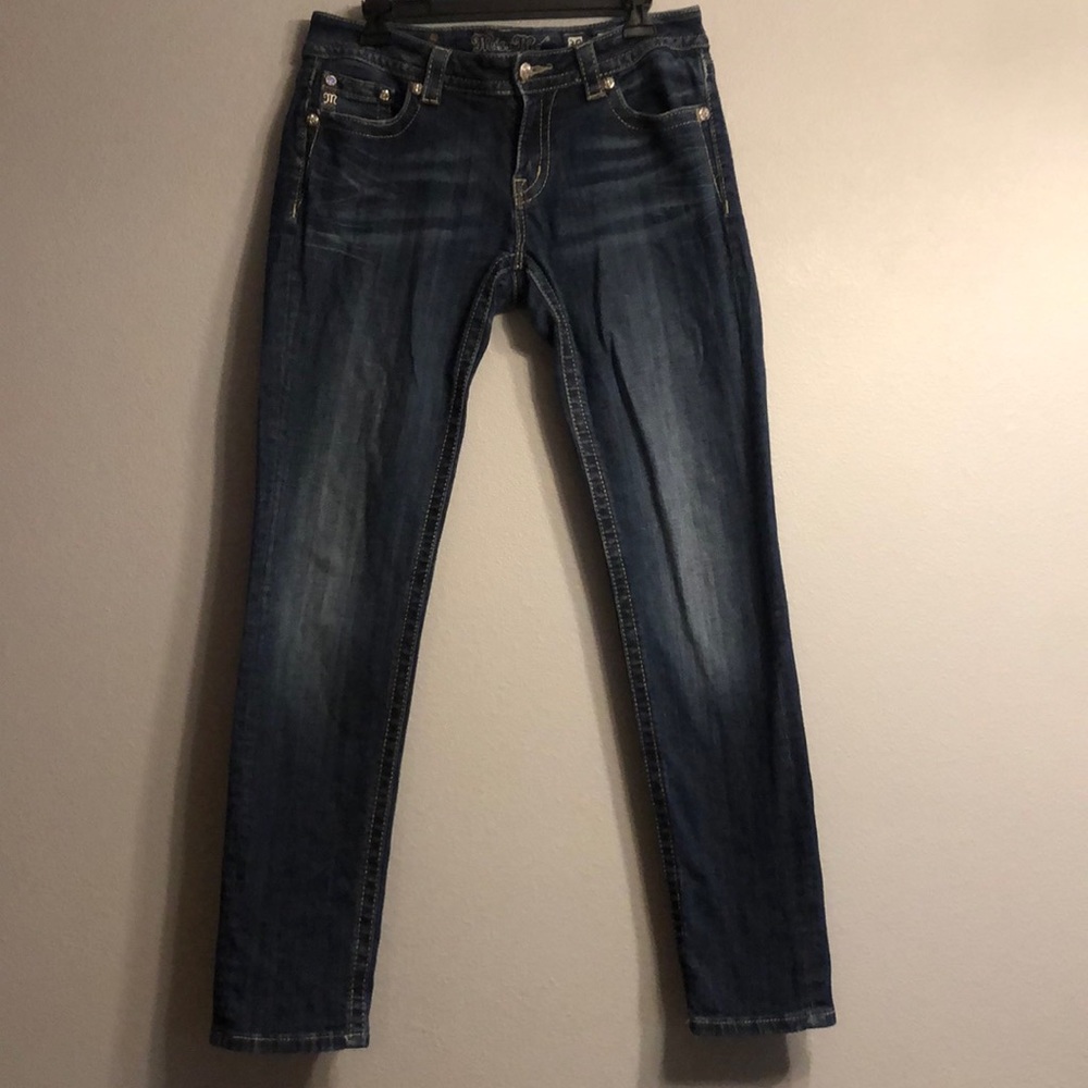 Miss me skinny.  Size 30.